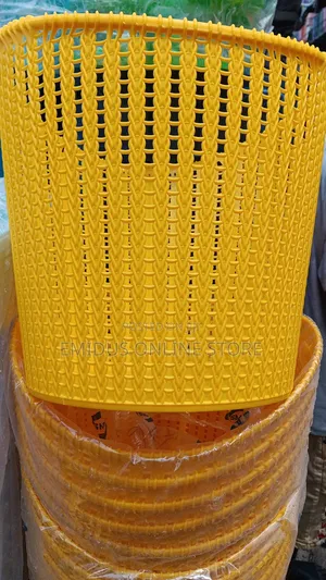 Waste Bin Fancy Plastic Basket