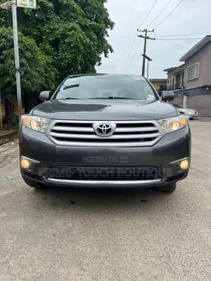 Toyota Highlander Limited 2012 Gray