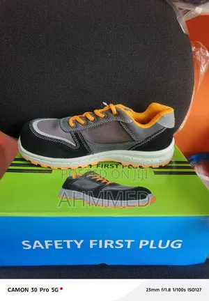 Safety First Plug Safety Shoe