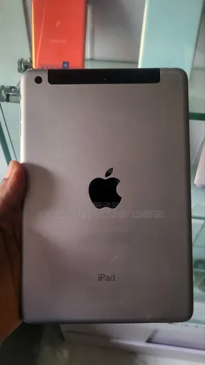 Apple iPad mini 3 16 GB Silver
