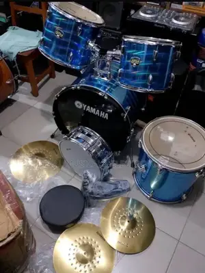 Yamaha 5set Drums