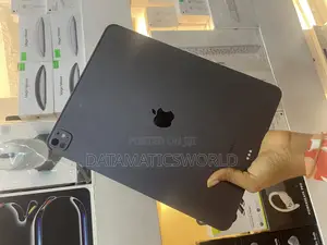 Apple iPad Pro 13 (2024) 512 GB Black