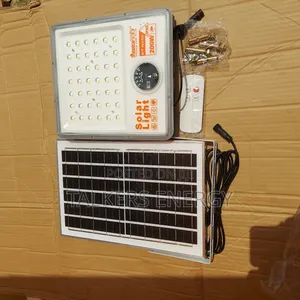200w Waterproof Solar Light Rt-N200 for Compounds