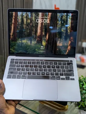 Laptop Apple MacBook Pro 2020 16GB Intel Core I7 SSD 1T