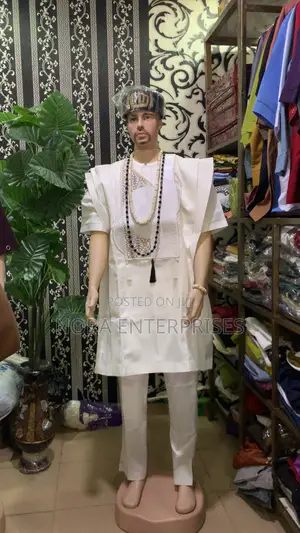 Stylish Traditional Agbada Outfit