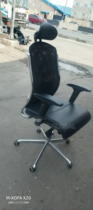 Neatly Used Fairly Use Chair (Very Durable)
