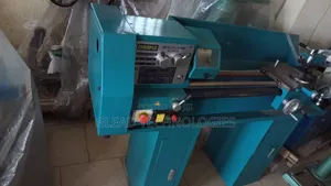 B1250 Lathe Machine