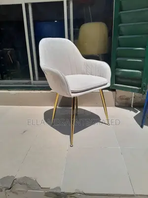 Dining Chair With Arm Rest