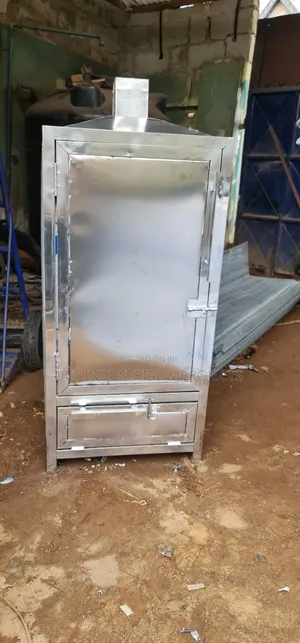 Fish Smoking Kiln / Drying Oven / 200pcs Capacity