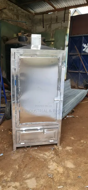 Cat Fish Smoking Kiln / Drying Oven / 200pcs Capacity