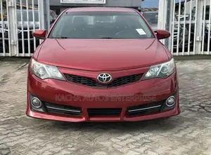 Toyota Camry 2014 Red