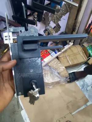 Separate Handle Black Lock Complete