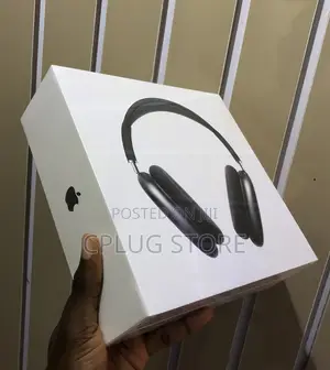 Brand New Apple Airpodmax