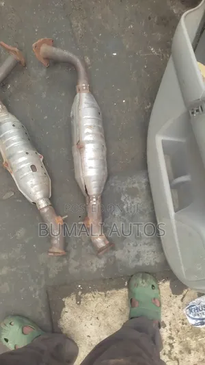 Complete Catalyst Converter For Lexus Lx470