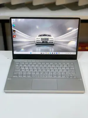 Laptop Asus ROG Zephyrus G14 16GB AMD Ryzen 9 SSD 1T
