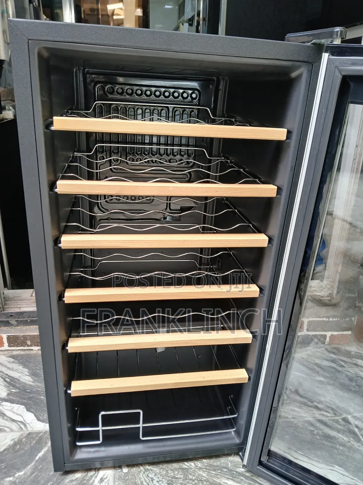 Table Top Wine Chiller