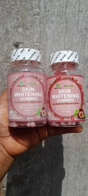 Daynee Skin Whitening