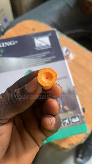 100 Pieces Super King Earplugs