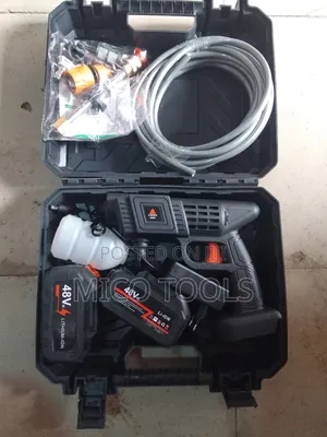 Small Cat Wash Sprayer (Small)