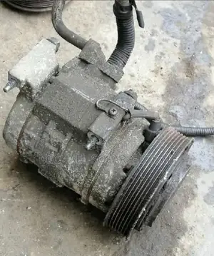 Rav4 a/C Compressor 2005 Model