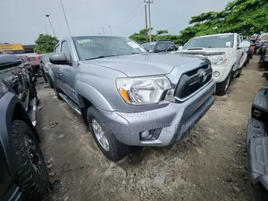 Toyota Tacoma 2015 Silver