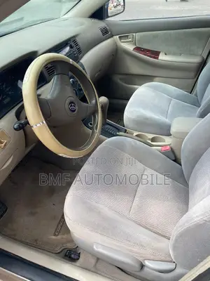 Toyota Corolla 2003 Gold