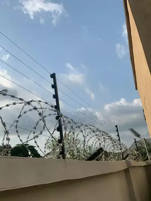 Electric Fence Installation and Barb Wire Double Protection