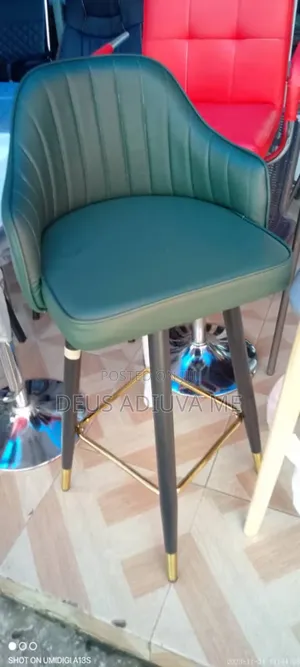 Swivel Bar Stool for Living Room