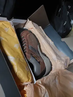 Cat Safety Boot