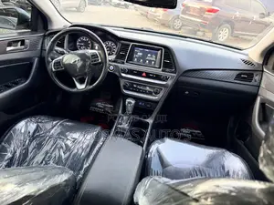 Hyundai Sonata Limited 2019 Gray