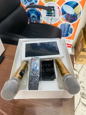 7inches In Wall Amplifer With 2wireless Microphone