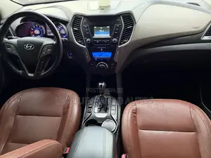 Hyundai Santa Fe 2015 Black