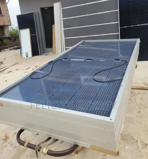Jinko 650watt Bifacial Solar Panel Halfcut 25 Years Warranty