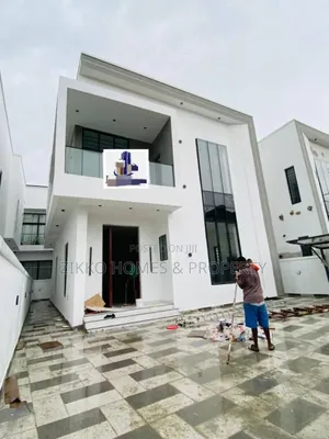 4bdrm Duplex in Ajah, Lekki for sale