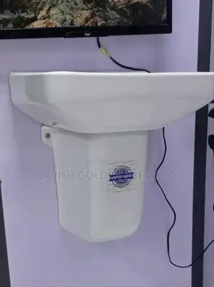 White Hanging Basin