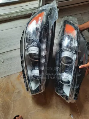 Head Lamp Kia Sorento 2016 Available