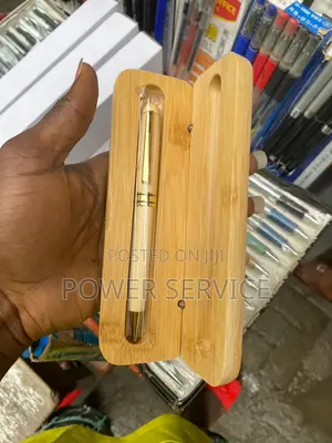 New Amazing Wooden Pen 1pcs for Gift