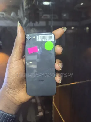 Apple iPhone 8 64 GB Black