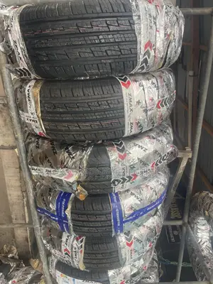 Tire 245/75r17