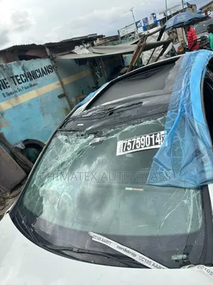 Gla250 2014 Panoramic Roof Glass Available
