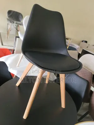 Oak Leg Restaurant Chair