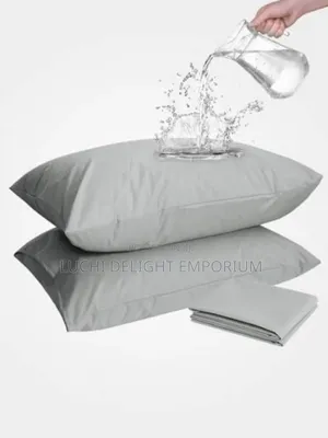 Waterproof and Heat Resistant Pillow Case Protector With Zipper