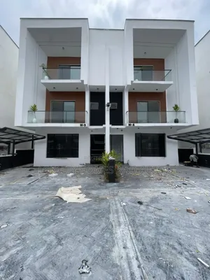 Furnished 4bdrm Duplex in Lekki for sale