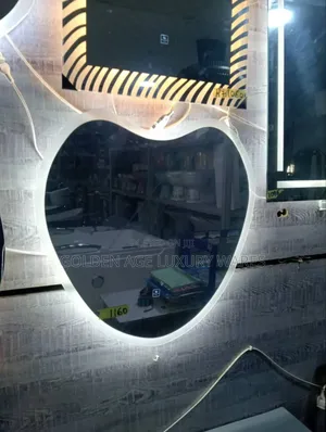 Heart Shape Mirror With Light
