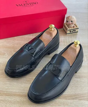 Original Valentino Black Leather Shoes