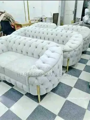 Good Full Set of Couch