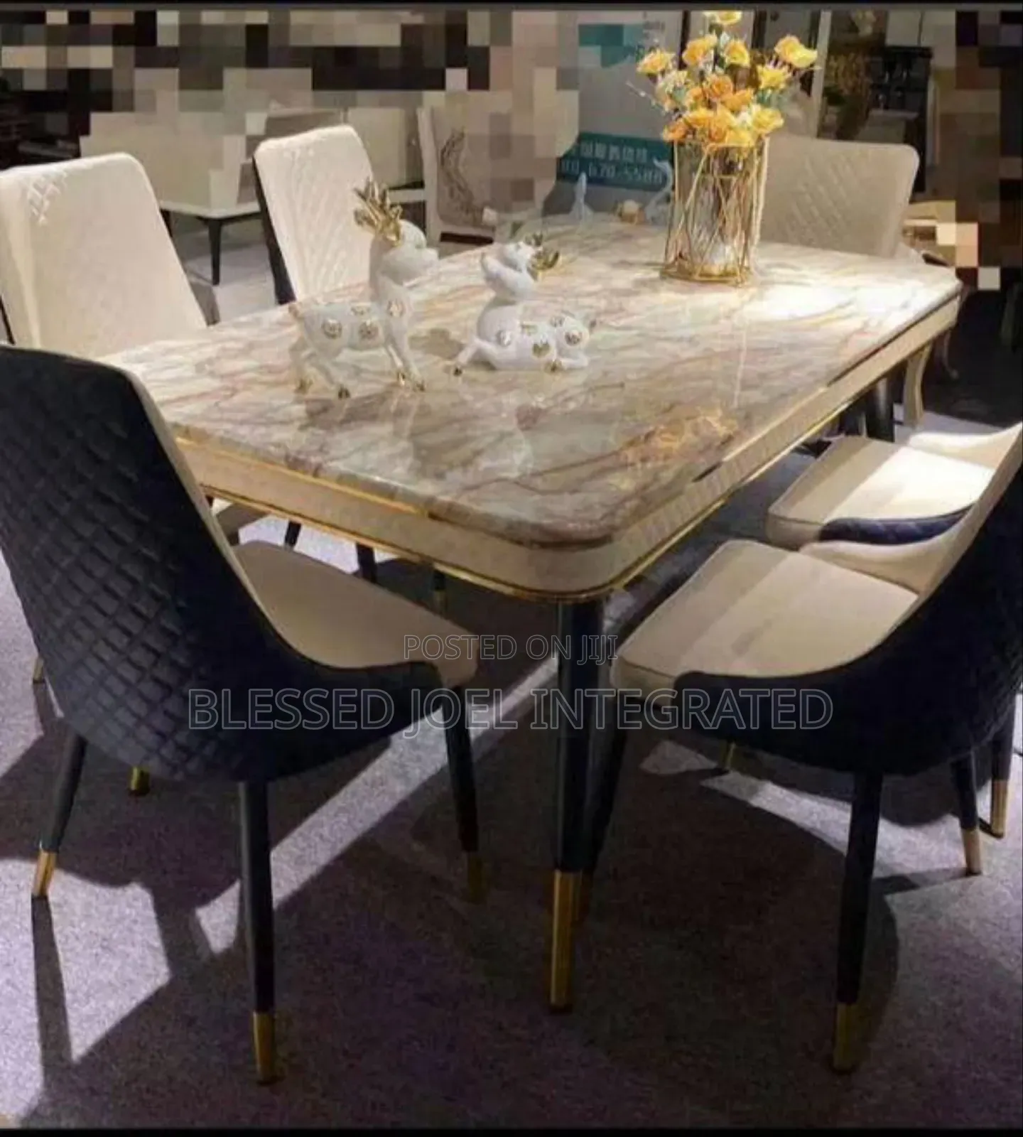Dinning Table