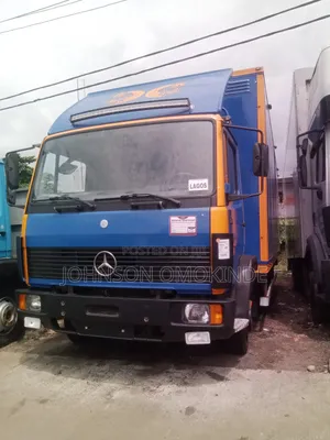 Mercedes Benz 814 Truck