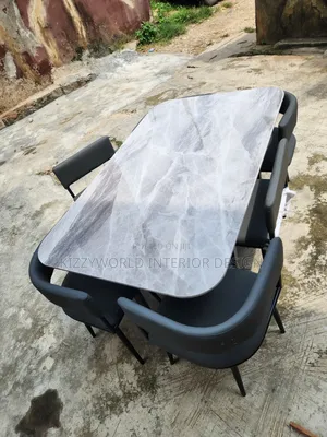 Dining Table by 6 Seater