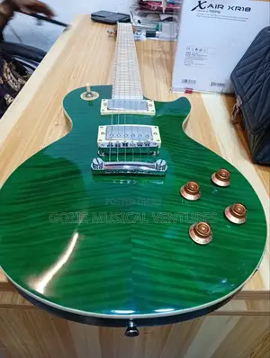 Martin 6 Strings Electric Guitar With Amazing Sound